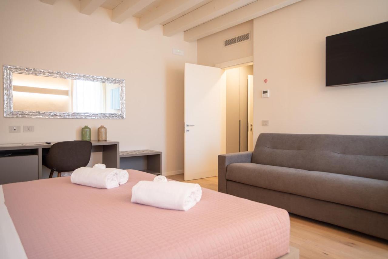 Calcirelli Suites Verona Exterior foto
